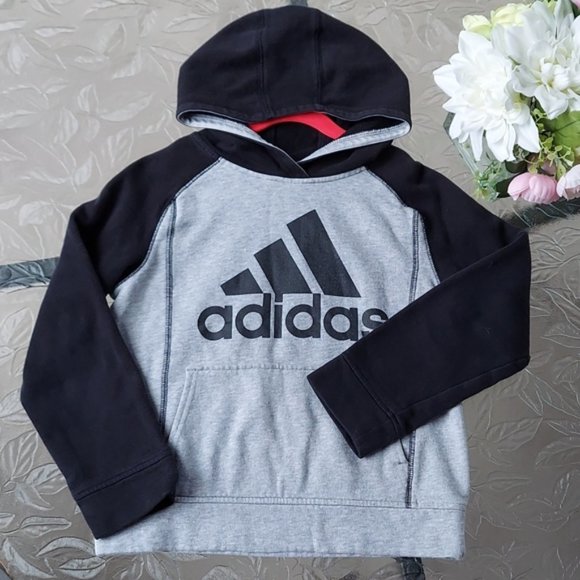 Adidas boys hoodie Size S (8)